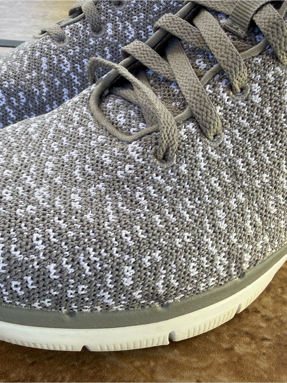 Skechers Men's Gray and White Knit Sneakers barely used